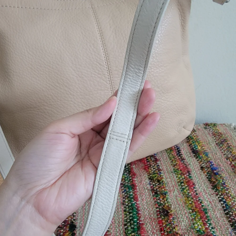 Coach Cream Leather Shoulder Bag Convertible Purse